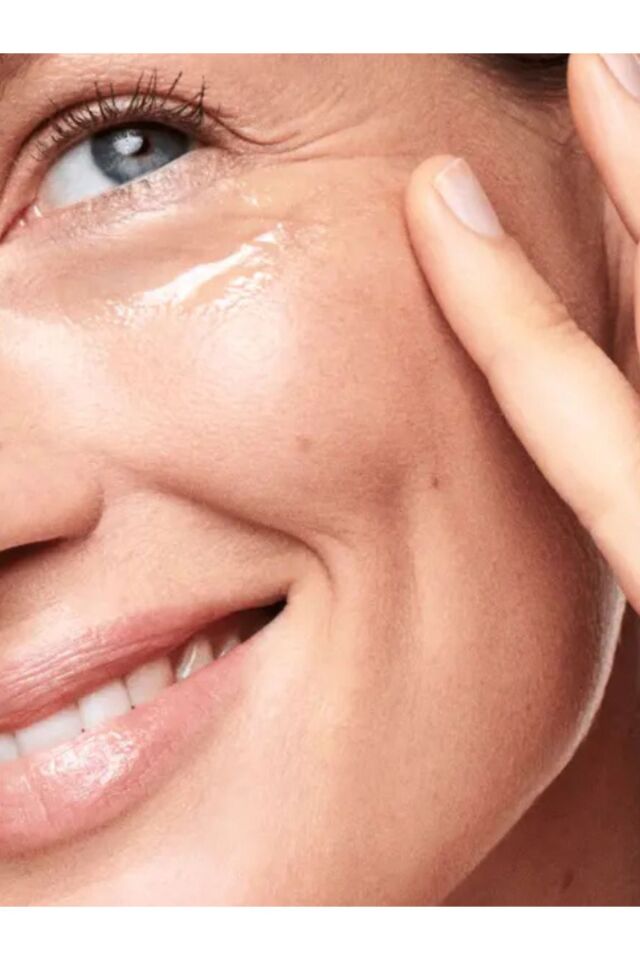 Optimals Age Revive Yaşlanma Karşıtı Göz Kremi 42550