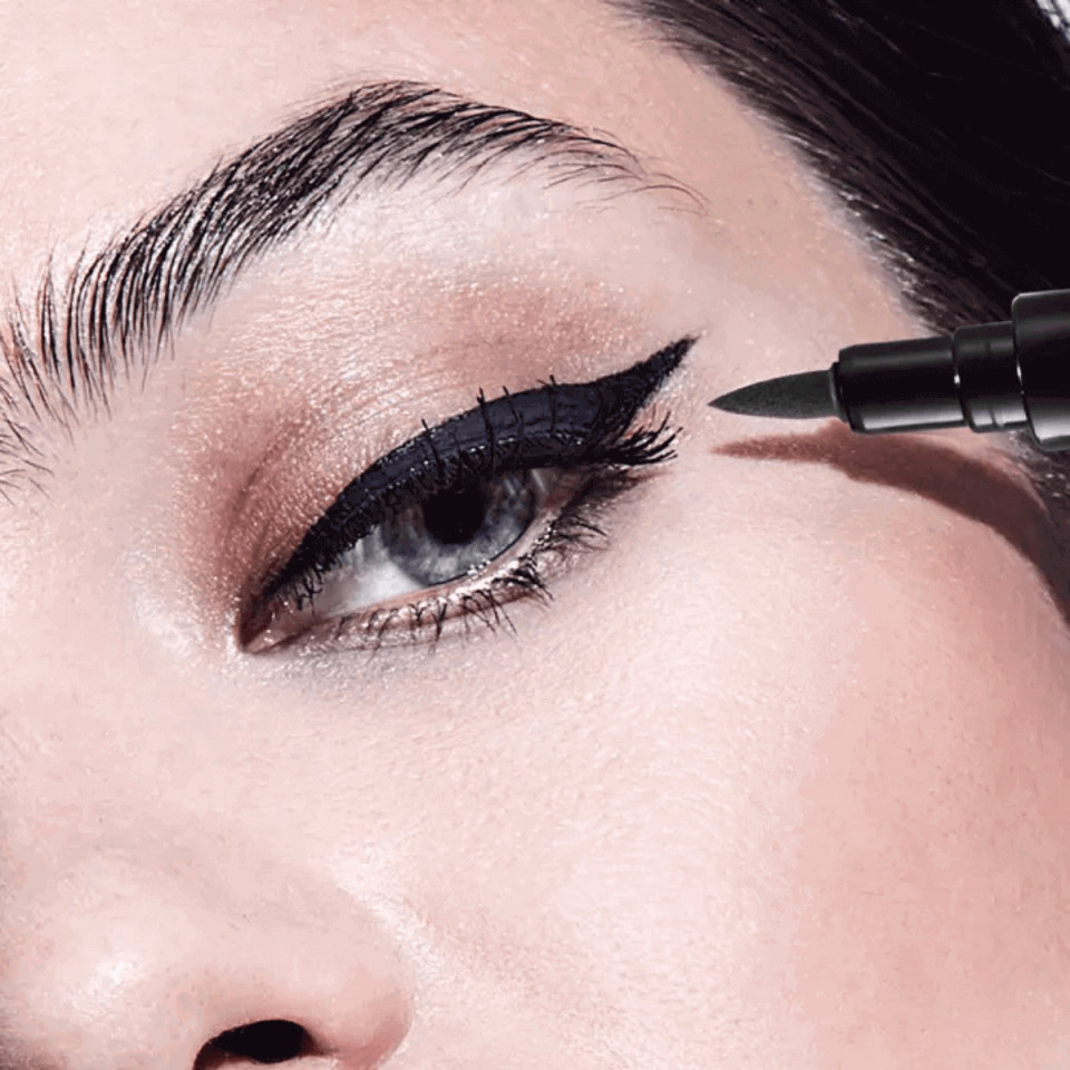 The One Kalem Eyeliner Black Metal 42769