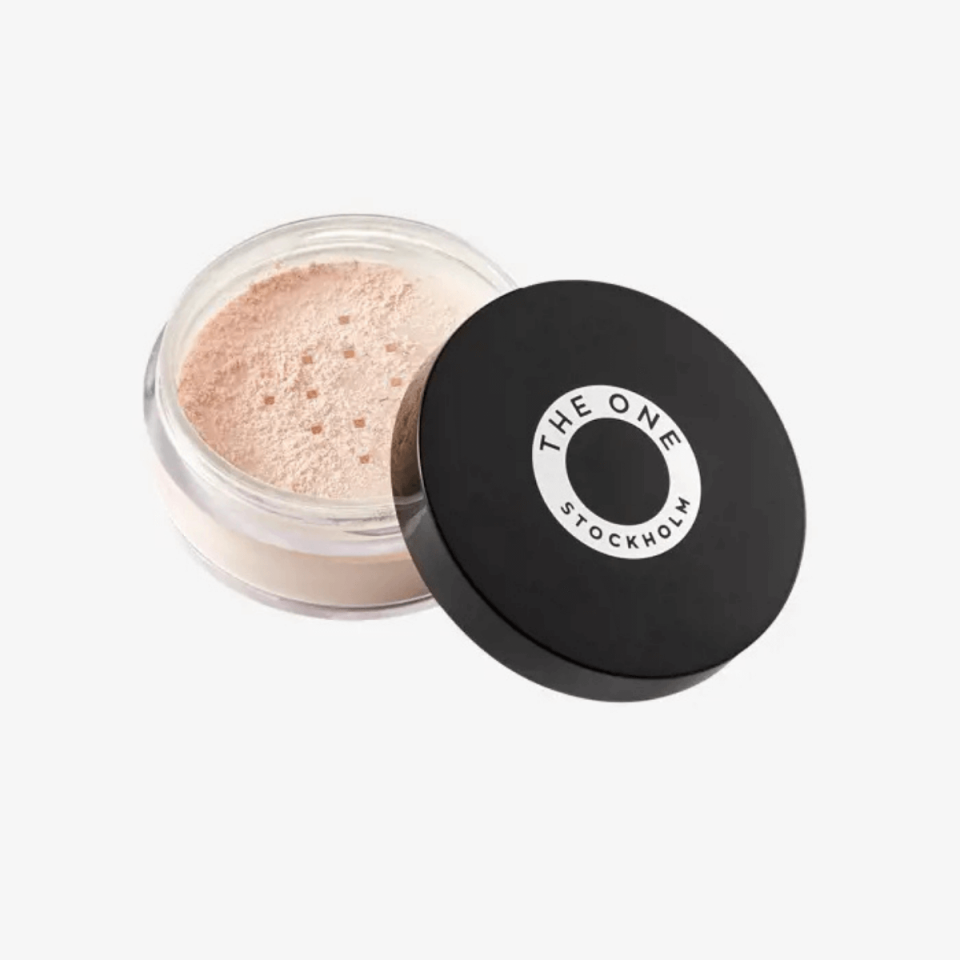 The One Make-up Pro Toz Pudra 12 Saate Kadar Dayanıklı 5gr 43416