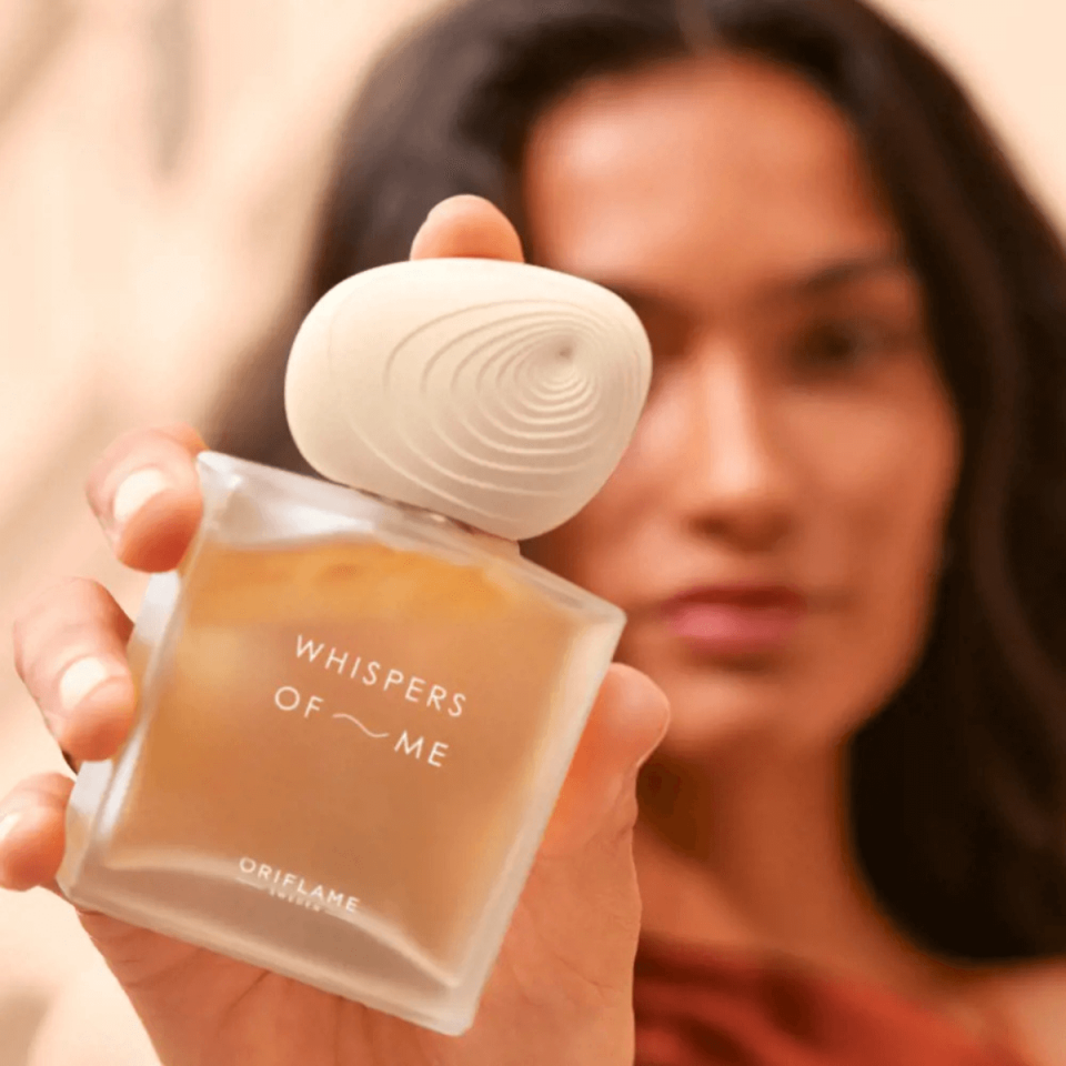 Whispers Of Me Edp 50 ml Kadın Parfümü 40809