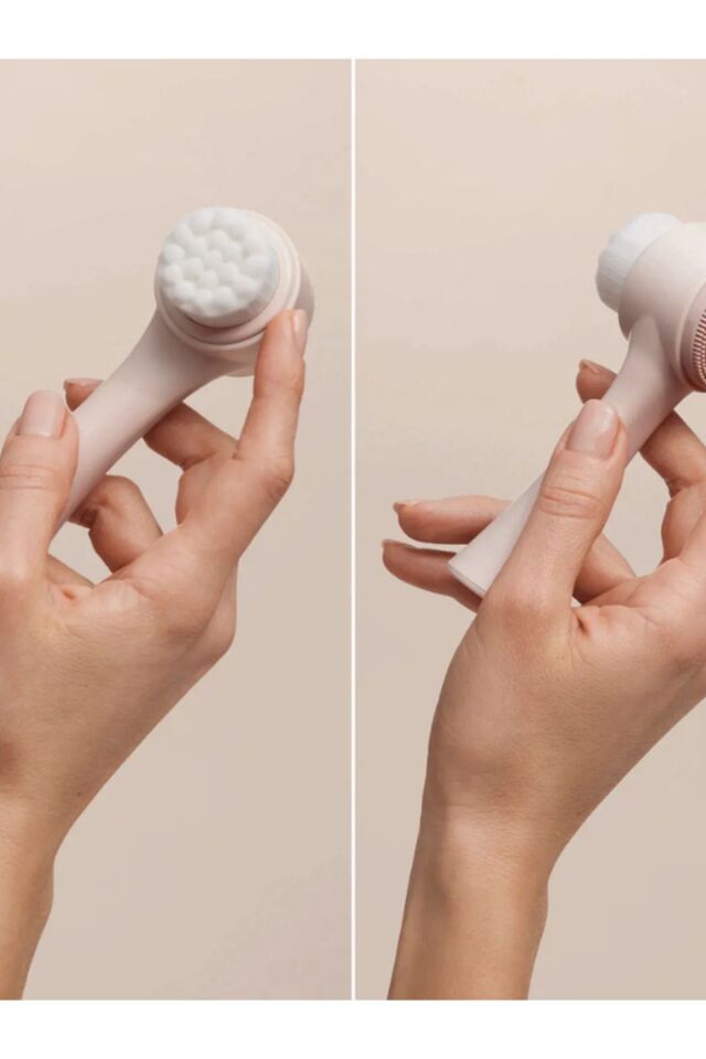 Çift Taraflı Arındırma Ve Peeling Yapmayı Kolaylaştıran Yüz Temizleme Fırçası 47519