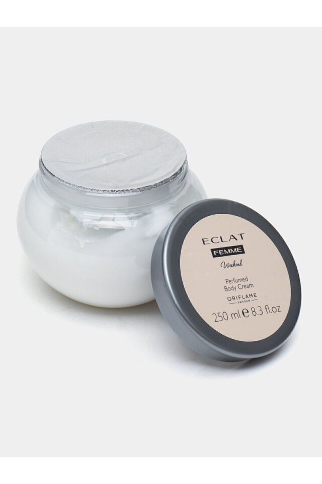 Eclat Femme Weekend Parfümlü Vücut Kremi 250ml. 42885