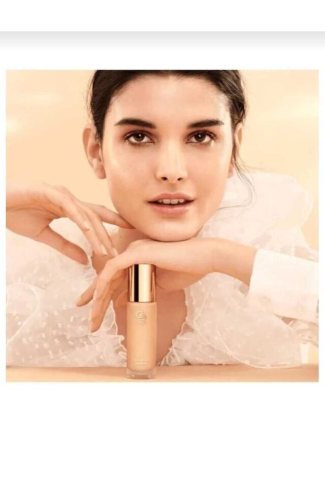 Giordani Gold Pure Uforia Yumuşak Dokulu Fondöten Vanilla 42362