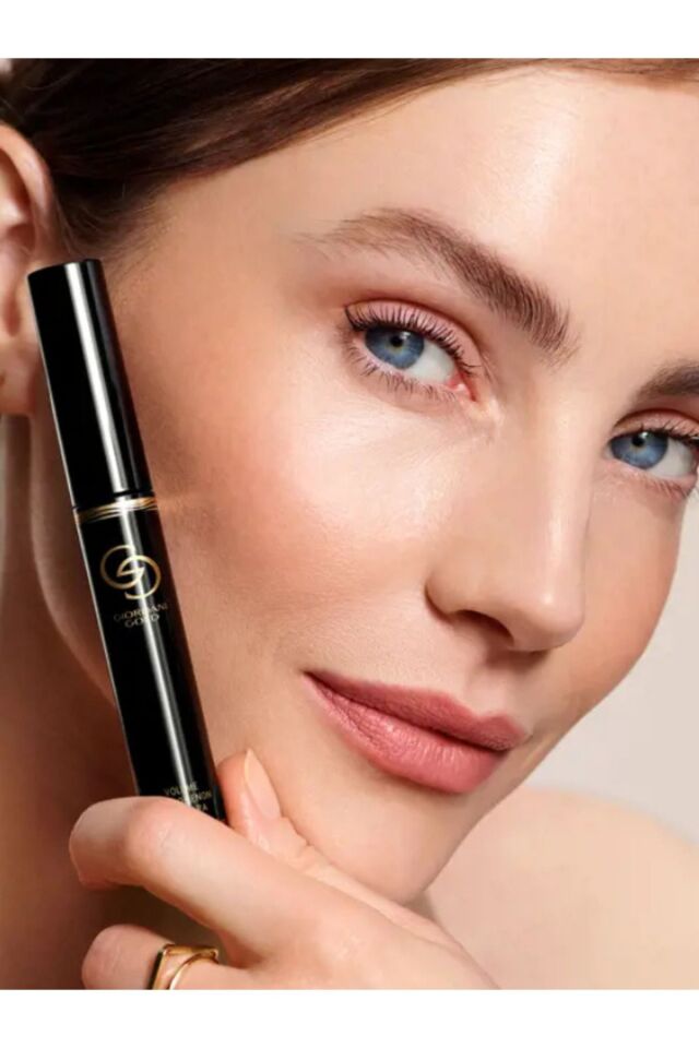Giordani Gold Volume Phenomenon 10 Kata Kadar Daha Fazla Hacim Sunan Besleyici Maskara 41408