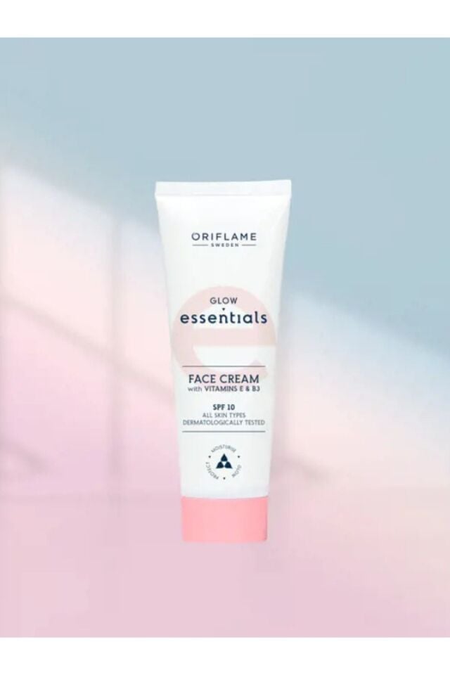 Glow Essentials E & B3 Vitaminli 10 Spf Yüz Kremi 50ml 43906
