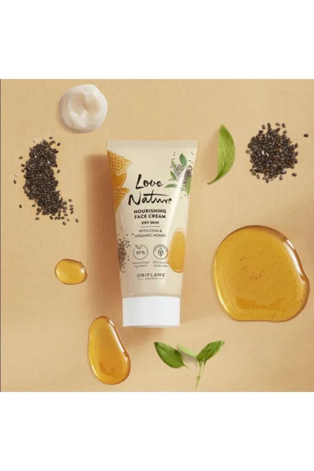 Love Nature Chia ve Organik Bal İçeren Besleyici Yüz Kremi 46699